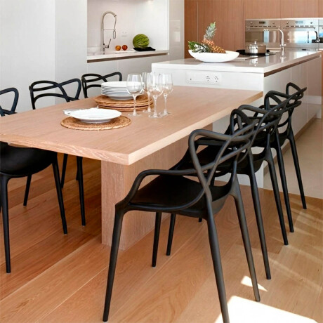 Silla Diseño Comedor Living Poliprop UV 150kg Karmen Negro