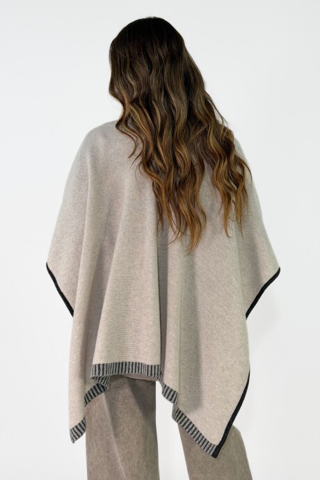 RUANA ALBA Gris Claro