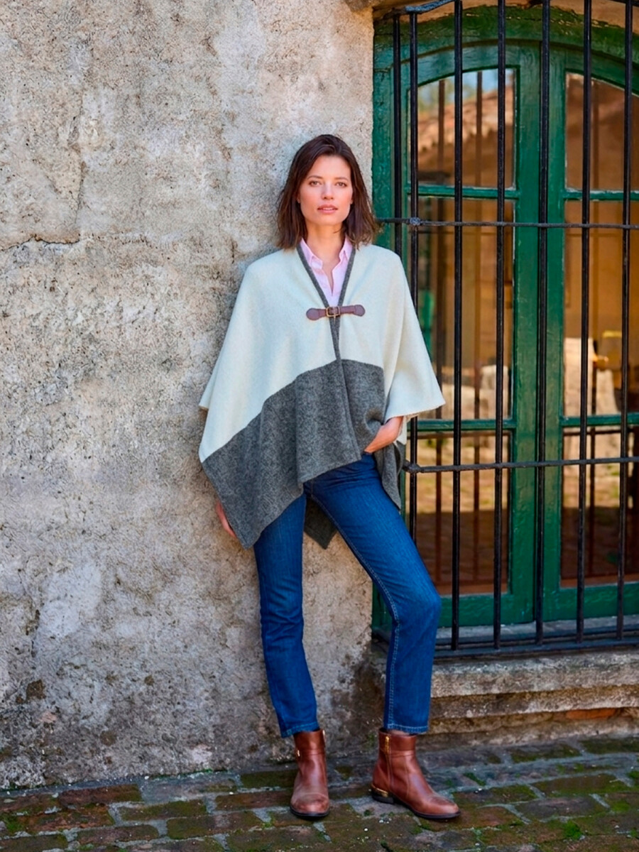 Ruana Sevilla - Gris con Crudo 