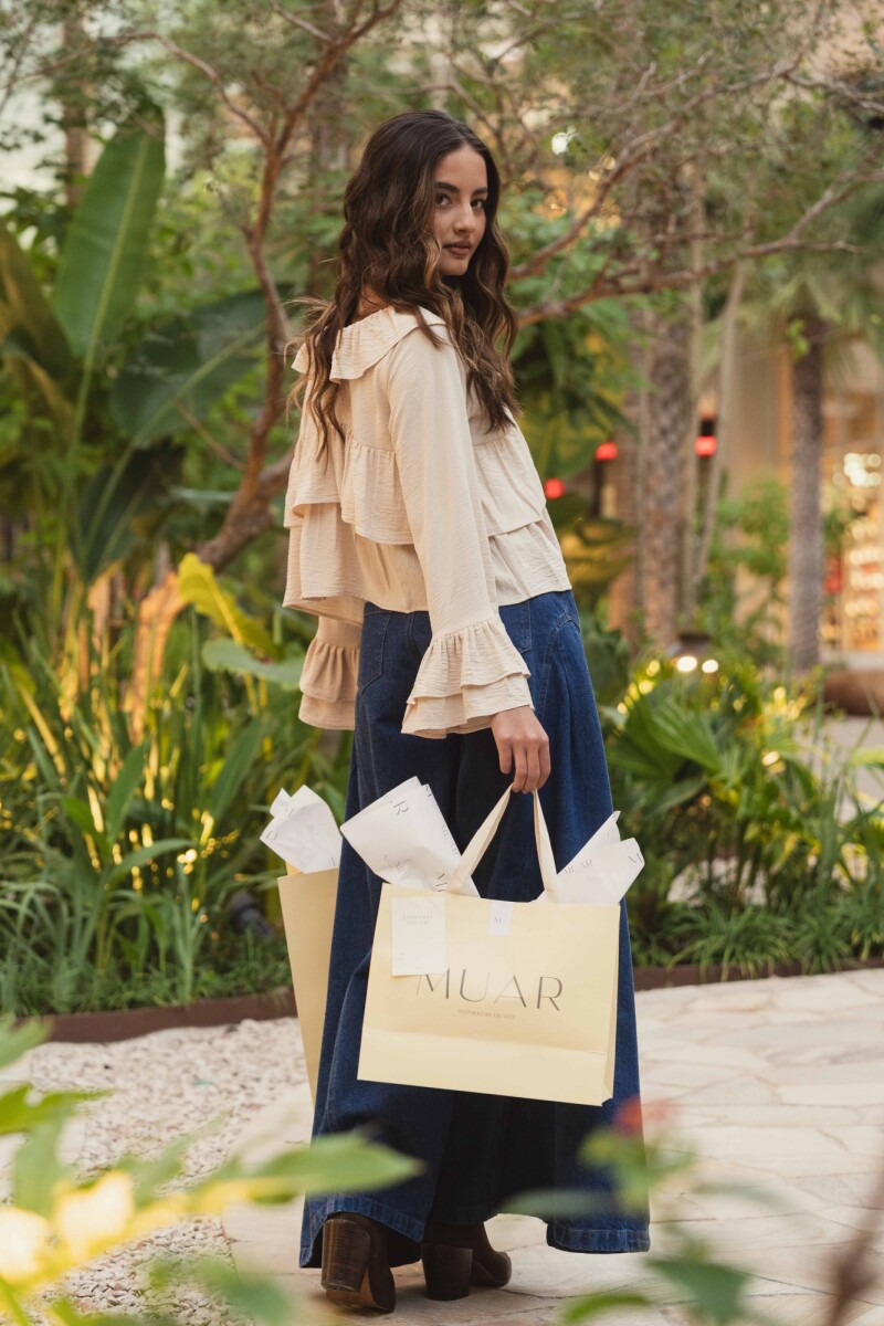 BLUSA ADELAIDE BEIGE BLUSA ADELAIDE BEIGE