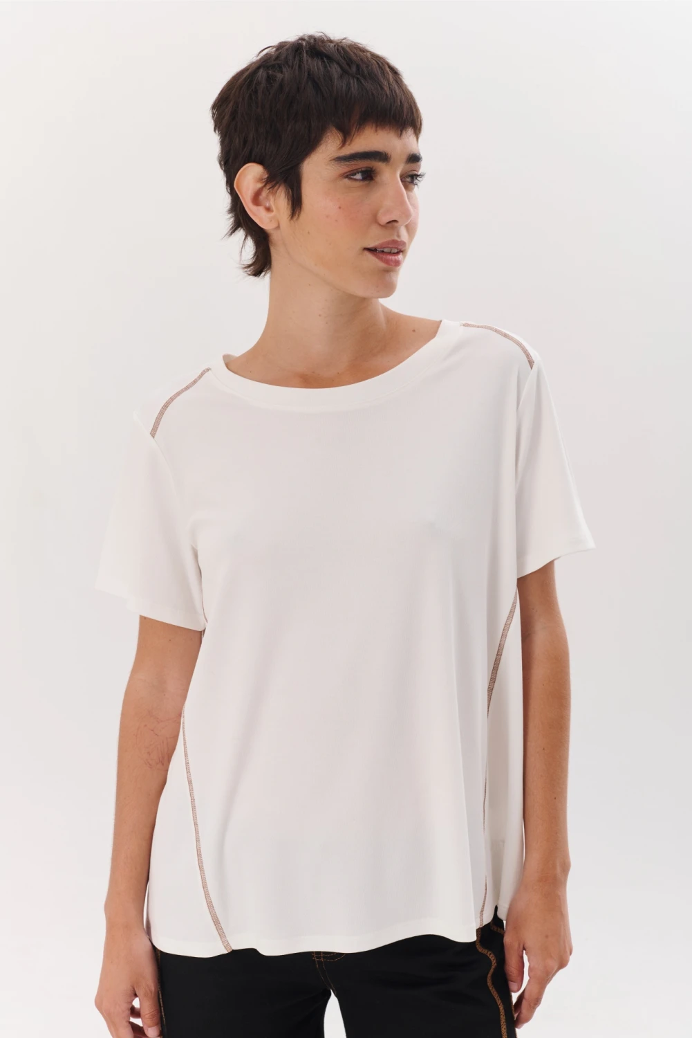 REMERA MACARENA blanco 1