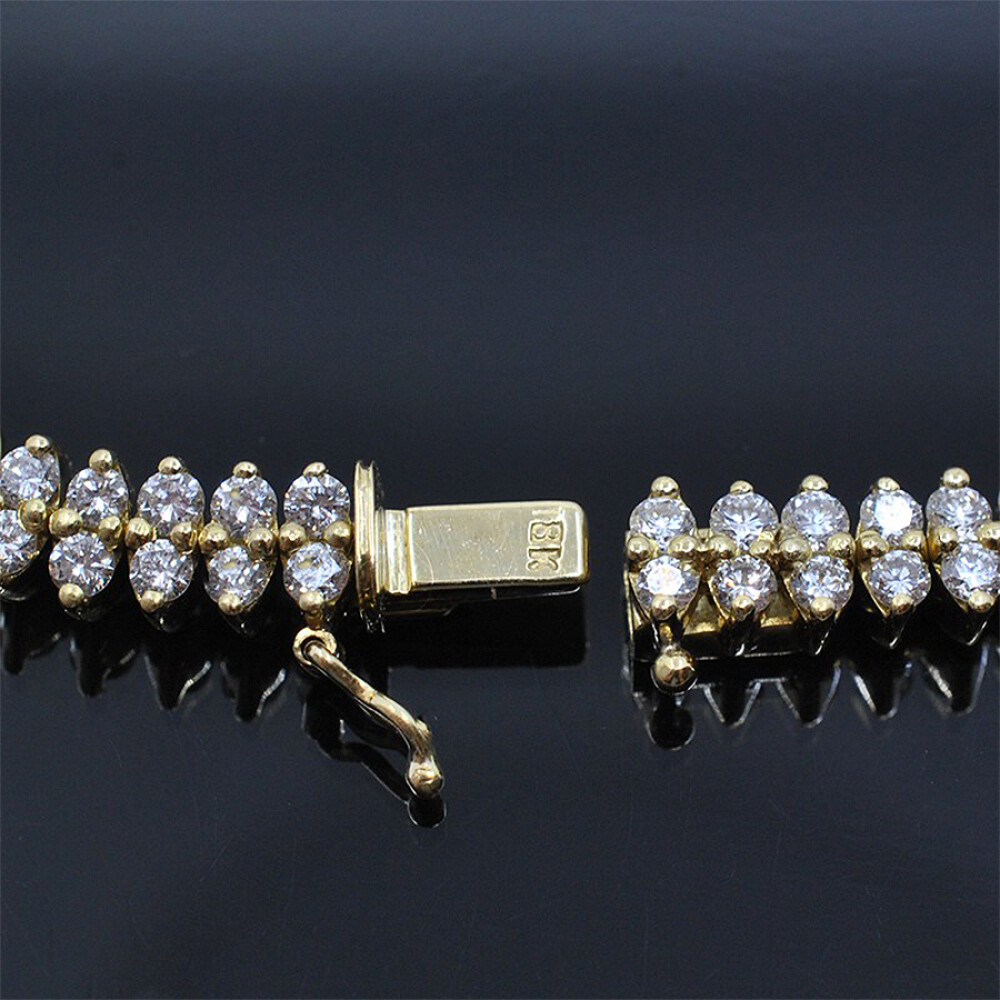 Pulsera En Oro 18K Con Doble Fila De Brillantes. Pulsera En Oro 18K Con Doble Fila De Brillantes.