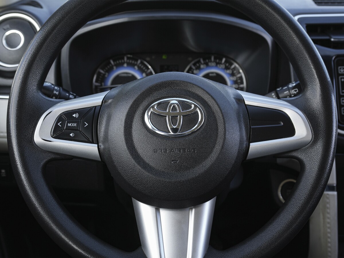 Toyota Rush S 1.5 AT con Ficha Oficial | Permuta / Financia Toyota Rush S 1.5 AT con Ficha Oficial | Permuta / Financia