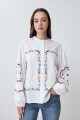 Camisa romántica con bordados florales blanco