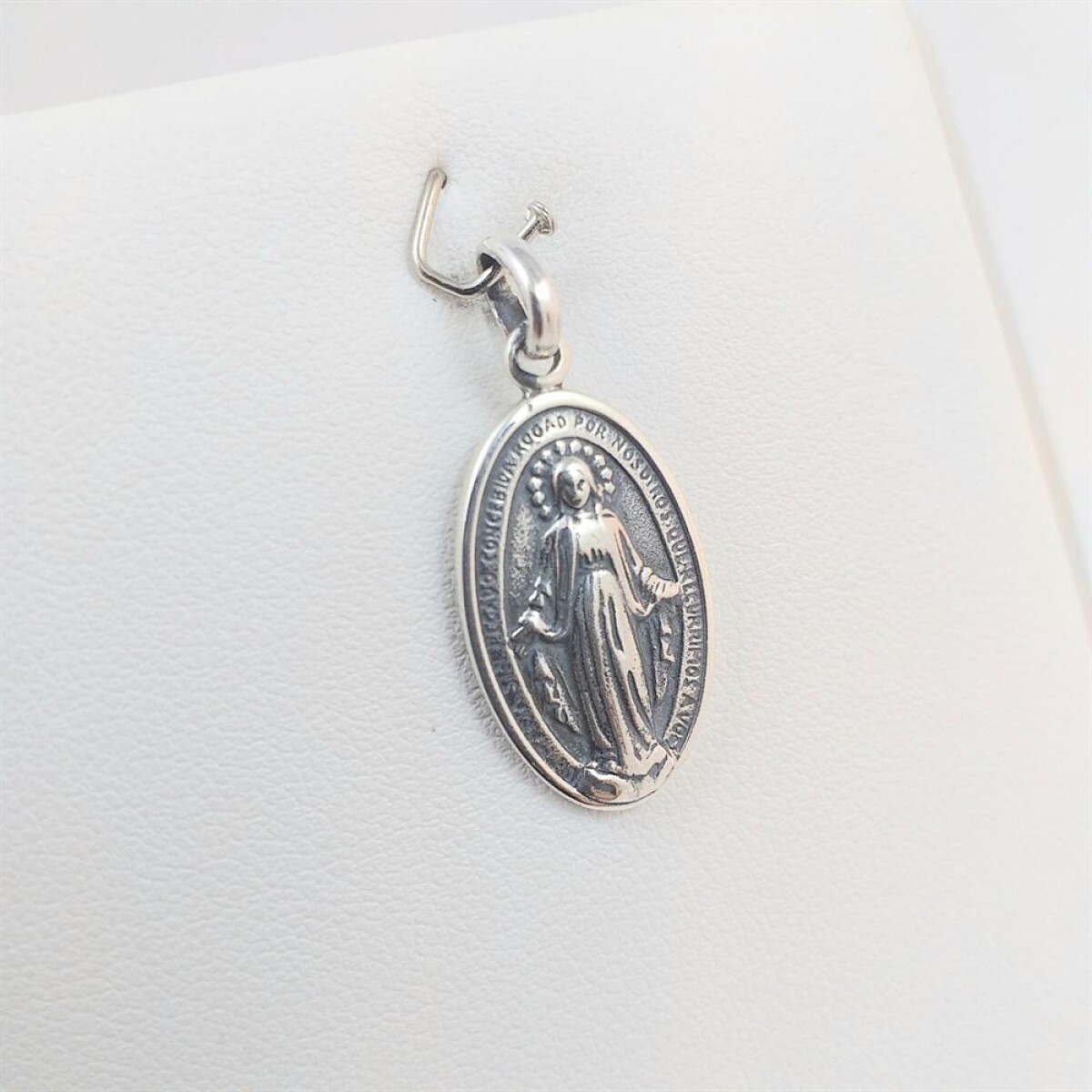 Medalla religiosa de plata 925, Virgen Milagrosa. 