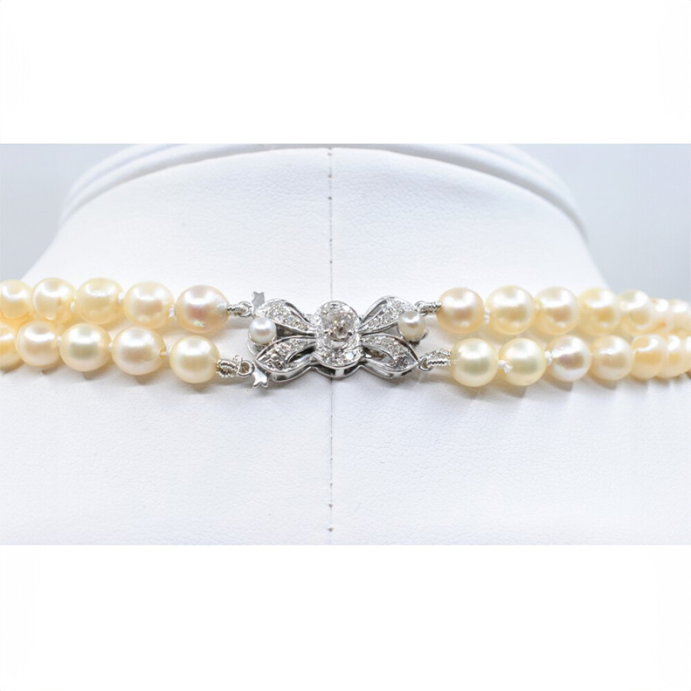 Collar Perlas De Cultivo Dos Vueltas, Broche De Oro 18 K, Brillantes Y Perlas Collar Perlas De Cultivo Dos Vueltas, Broche De Oro 18 K, Brillantes Y Perlas