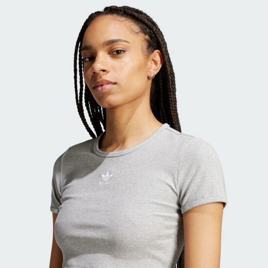 Remera Adidas Originals Essentials Gris