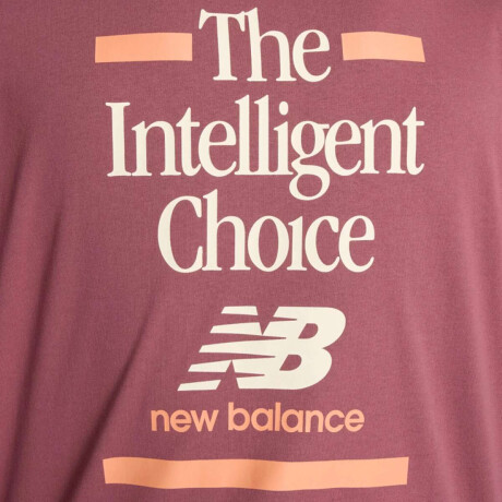 Remera New Balance Athletics Intelligent Choice Bordo