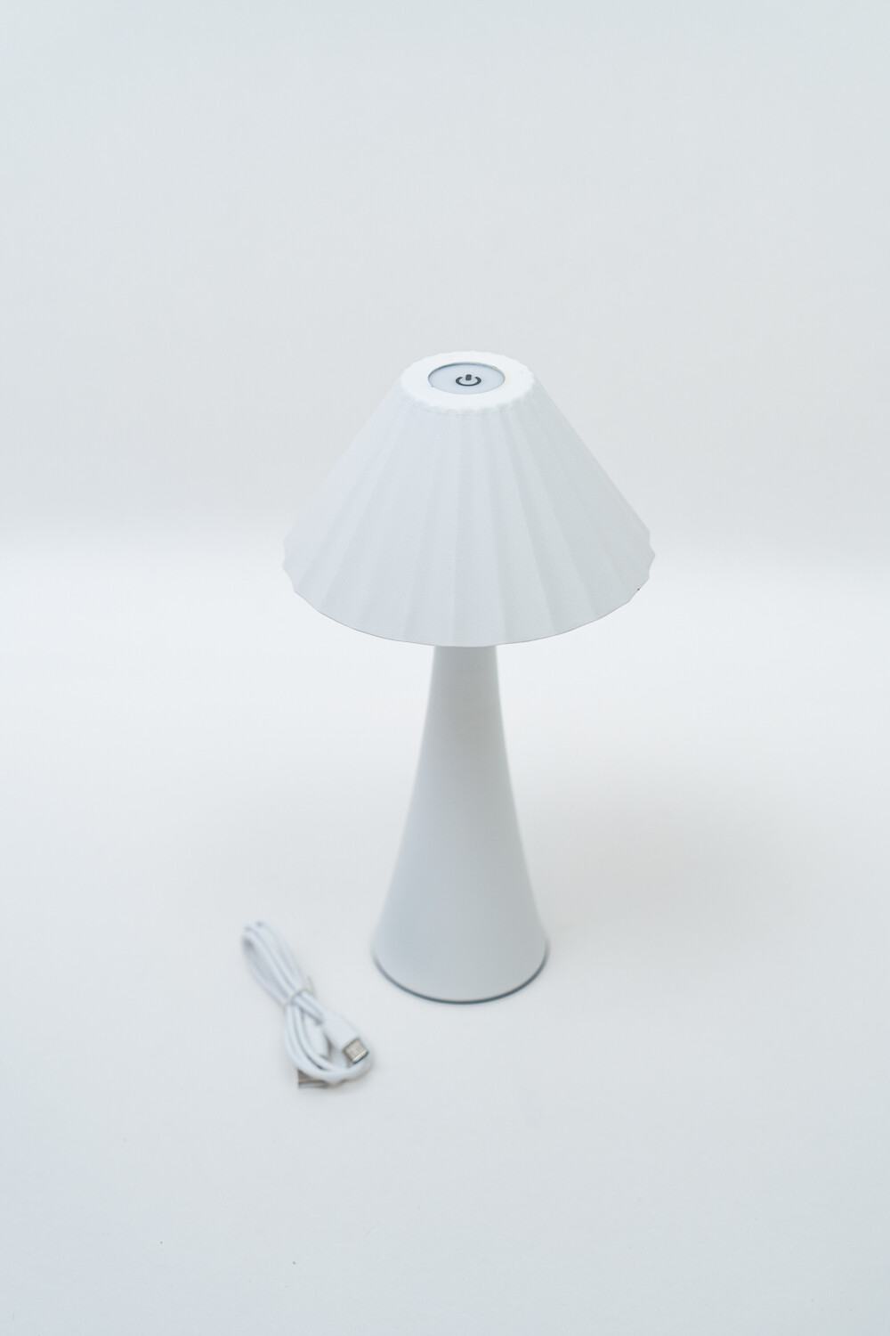 Lampara De Mesa Cirela, Touch Usb Blanco