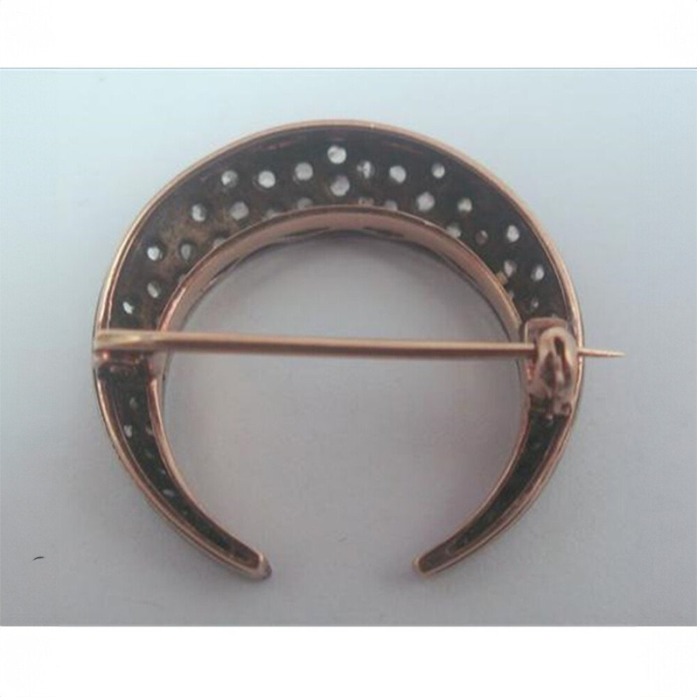 Prendedor Oro 18K, Plata Y Diamantes Prendedor Oro 18K, Plata Y Diamantes