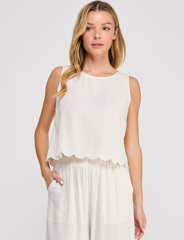 Top Lino Con Ruedo Festoneado BEIGE CLARO