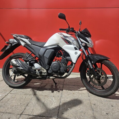 Yamaha FZS FI Usada Yamaha FZS FI Usada