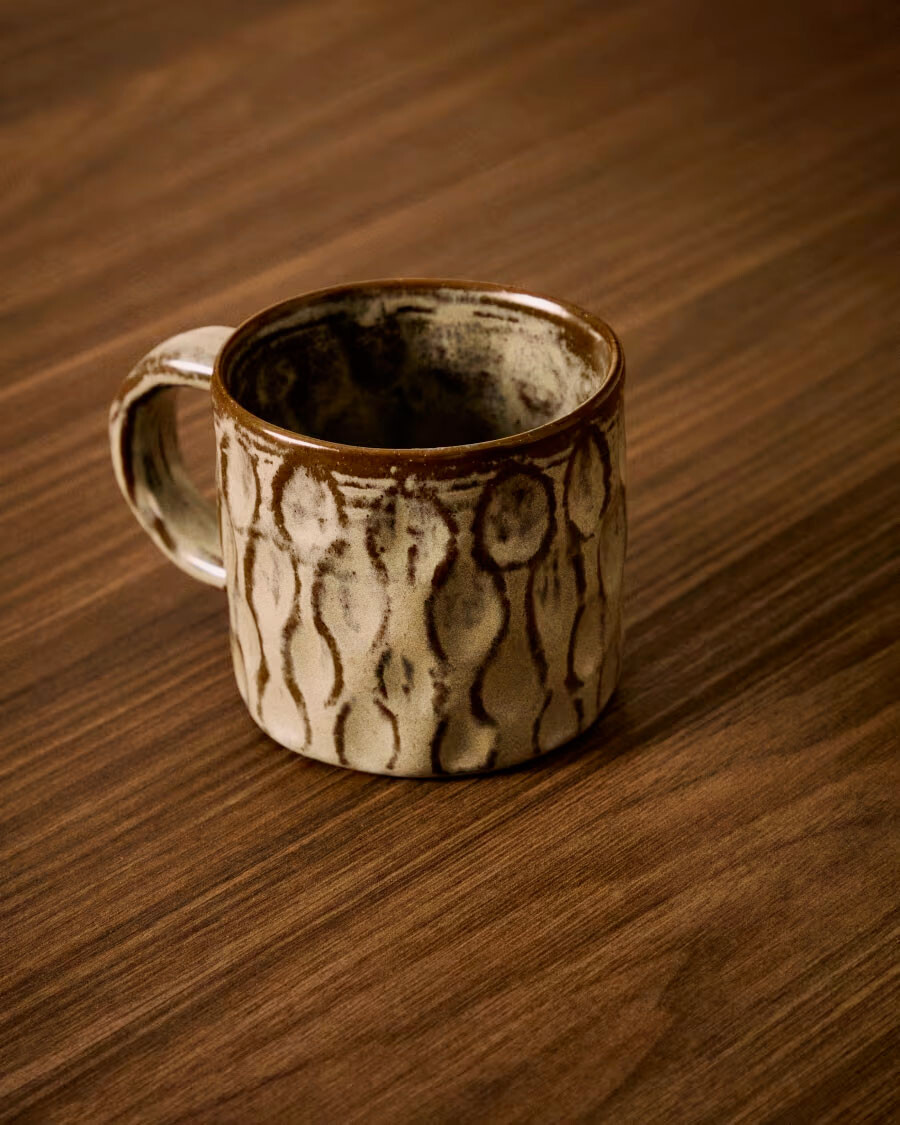 Taza Alenia de cerámica marrón Taza Alenia de cerámica marrón