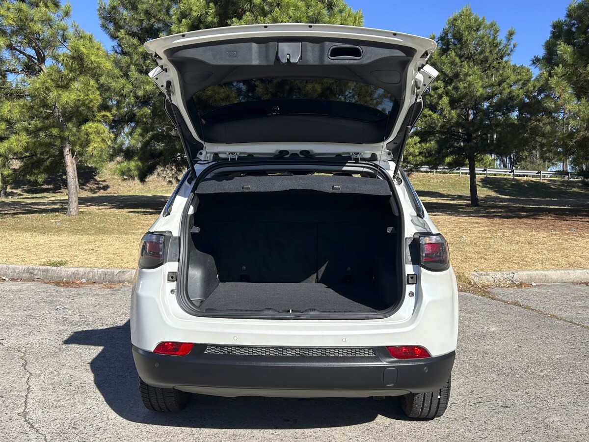 Jeep Compass Sport 1.3T Extra Full | Permuta / Financia Jeep Compass Sport 1.3T Extra Full | Permuta / Financia