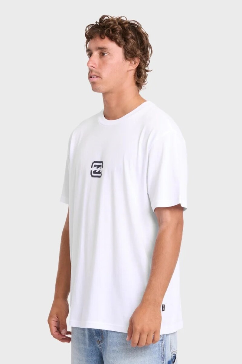 REMERA MAINSTAY PREMIUM SS B-blanco