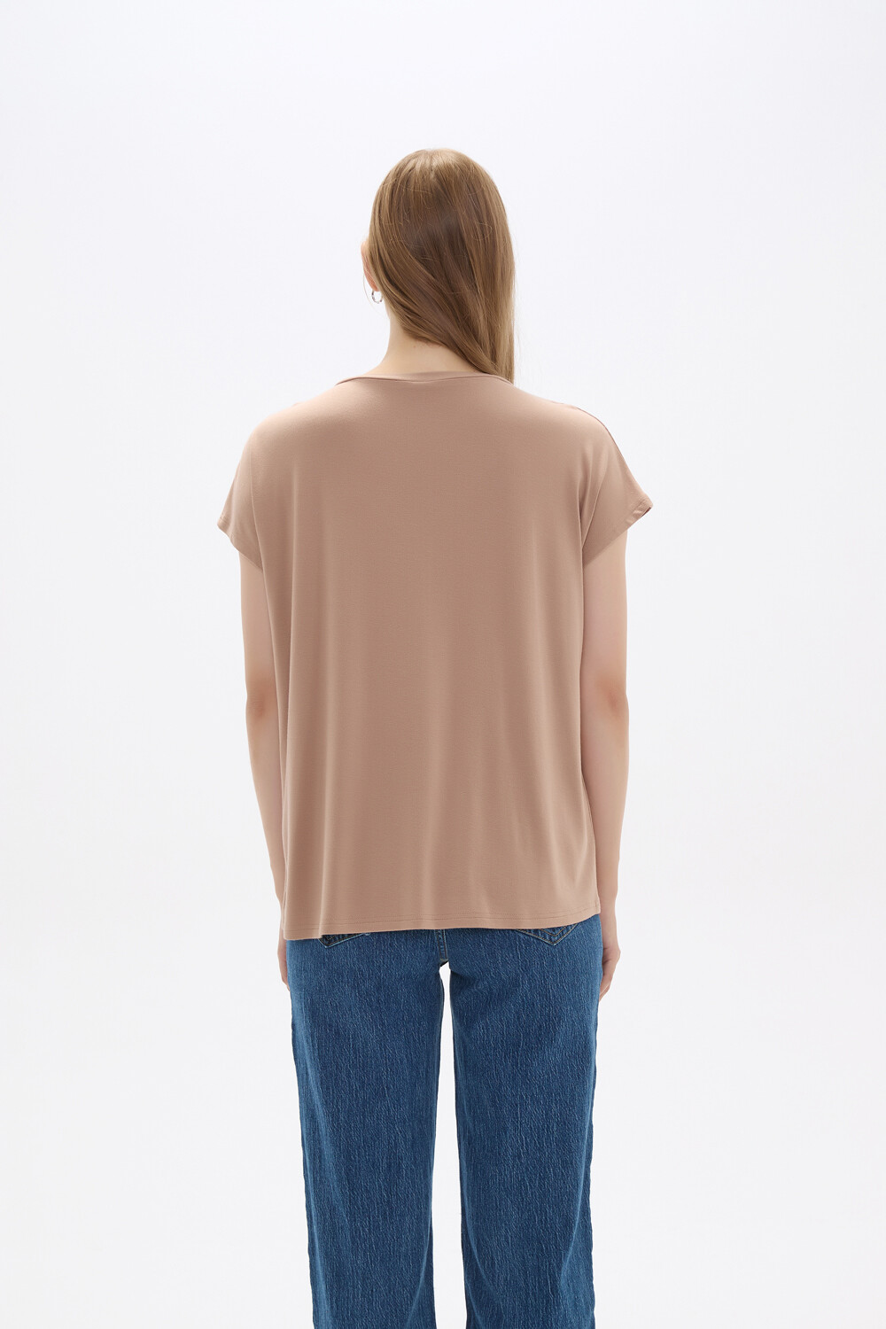 Remera Venom Beige Oscuro