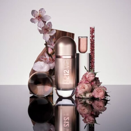 Carolina Herrera 212 Vip Rosé Eau De Parfum 80 Ml Mujer Carolina Herrera 212 Vip Rosé Eau De Parfum 80 Ml Mujer