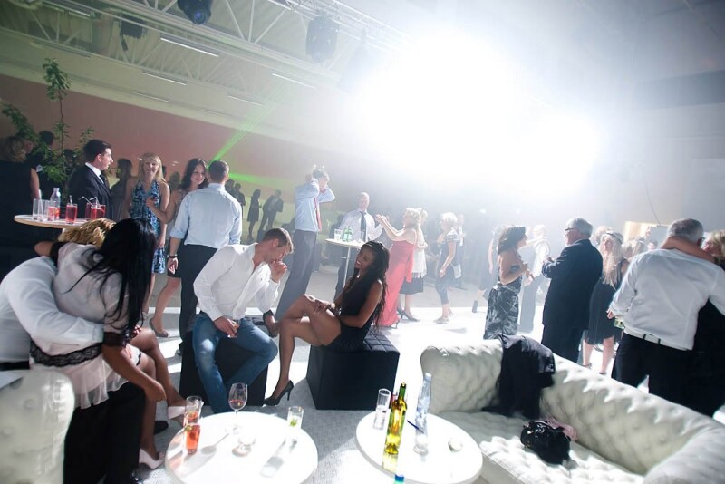 BERGO XL BALDOSAS BERGO XL YELLOW FLAME 110YE30X (38X38CM) ESP 10,1MM