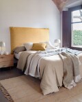 Cabecero desenfundable Tanit de lino mostaza para cama de 180 cm