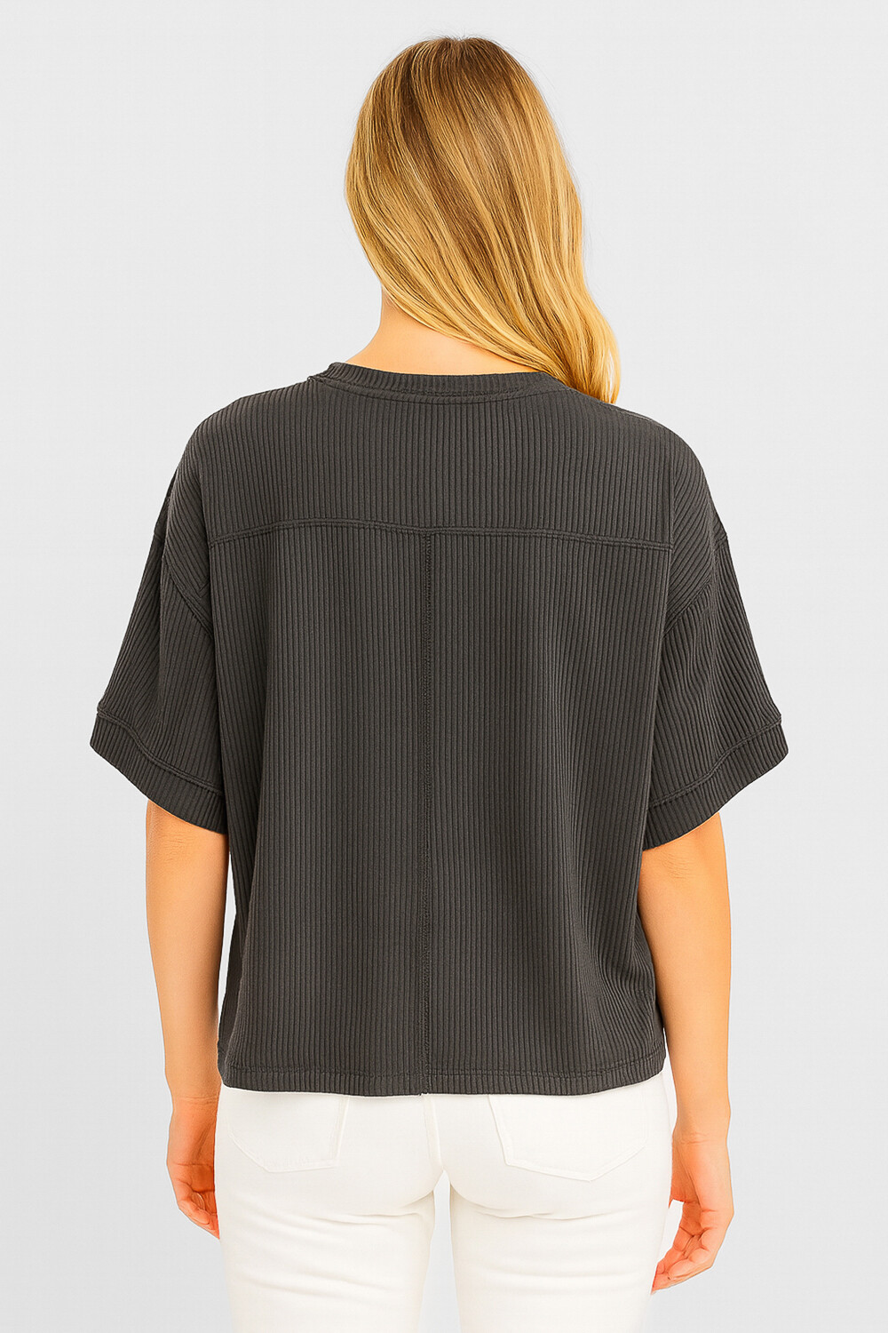 Remera Whynder Gris Medio