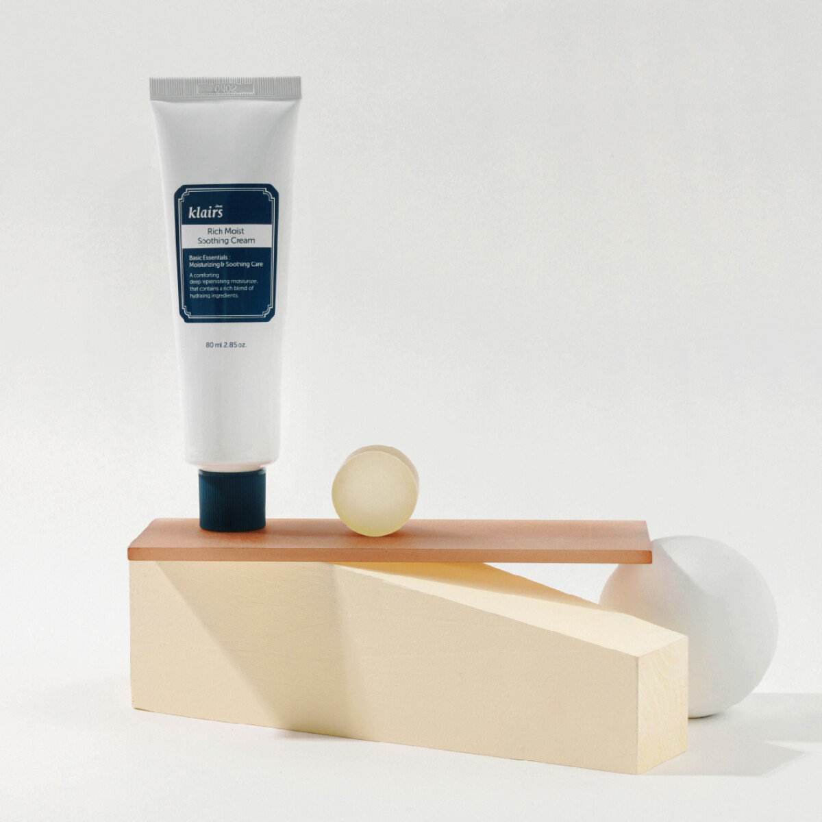 Crema hidratante, reparadora y calmante enriquecida Dear Klairs Rich Moist Soothing Cream (80 grs) - PREVENTA - Disponible 3/7 