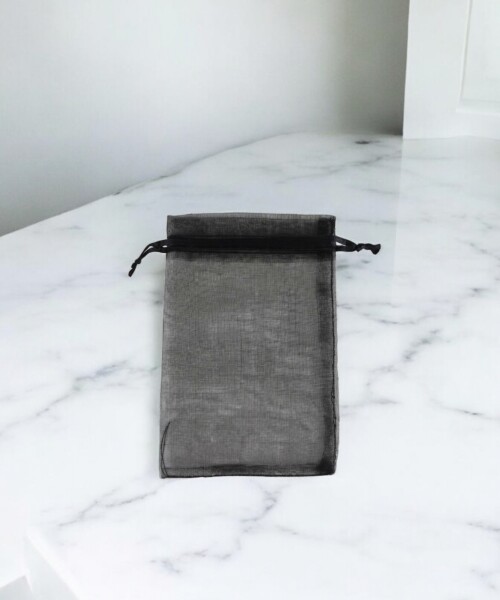Bolsa organza 9x15 cm. NEGRO