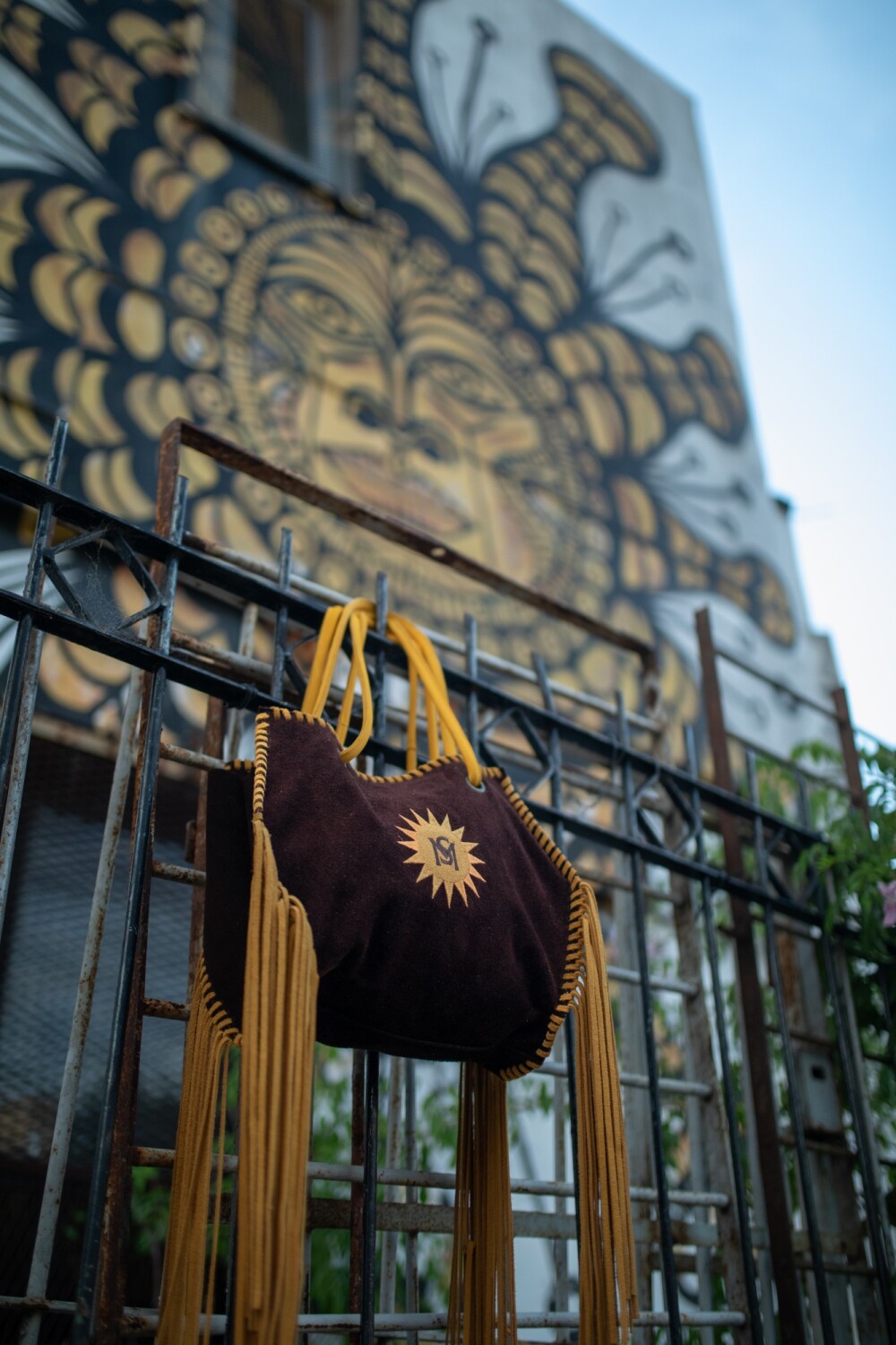 Goddess Handbag Chocolate / Mostaza