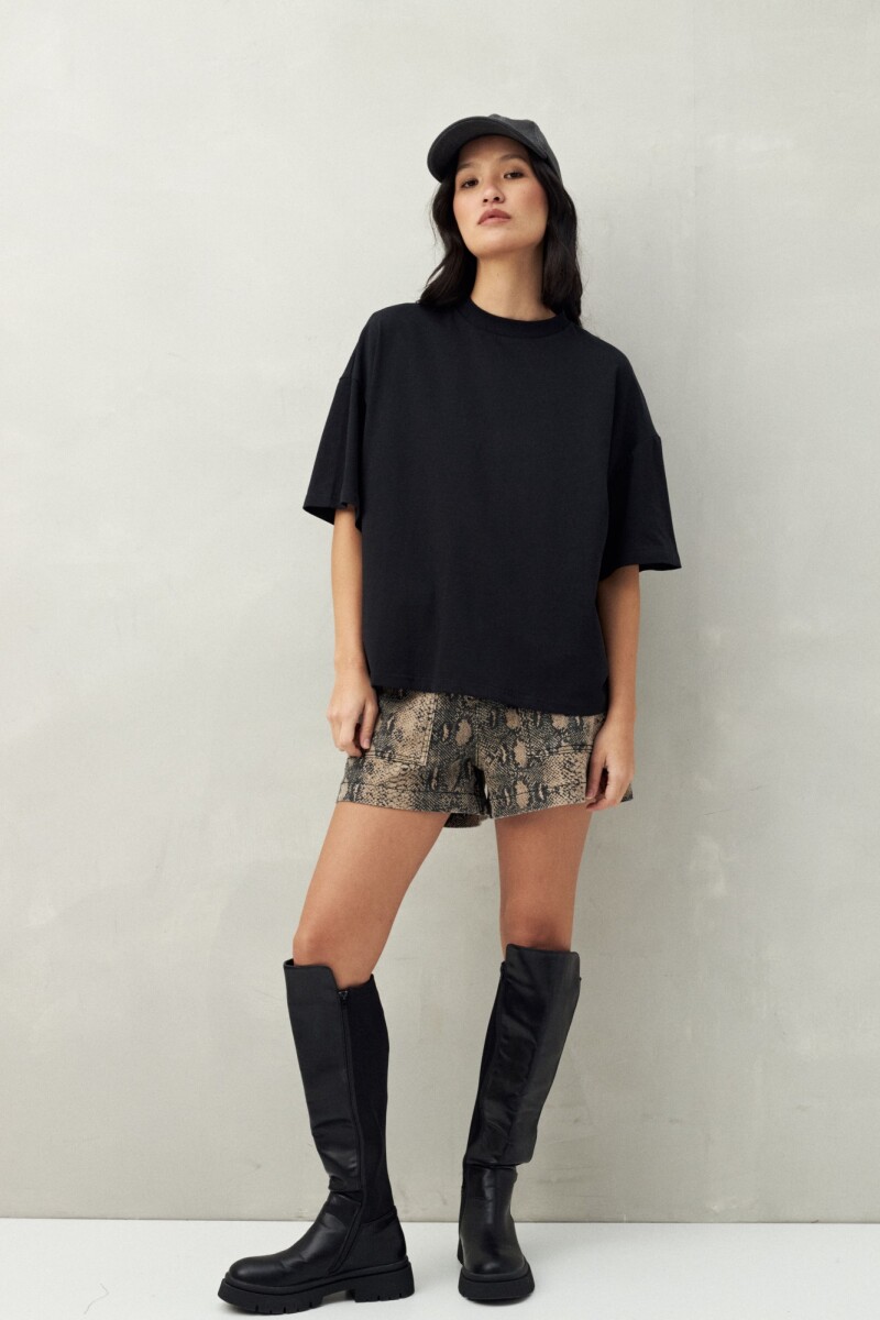 REMERA ZERICA Negro