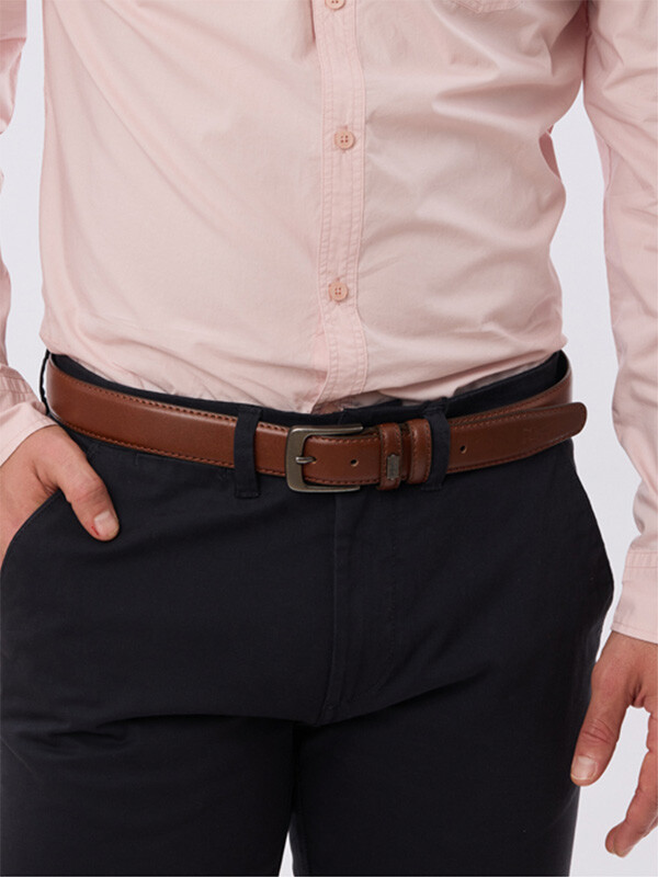 CAMISAS Y PANTALONES