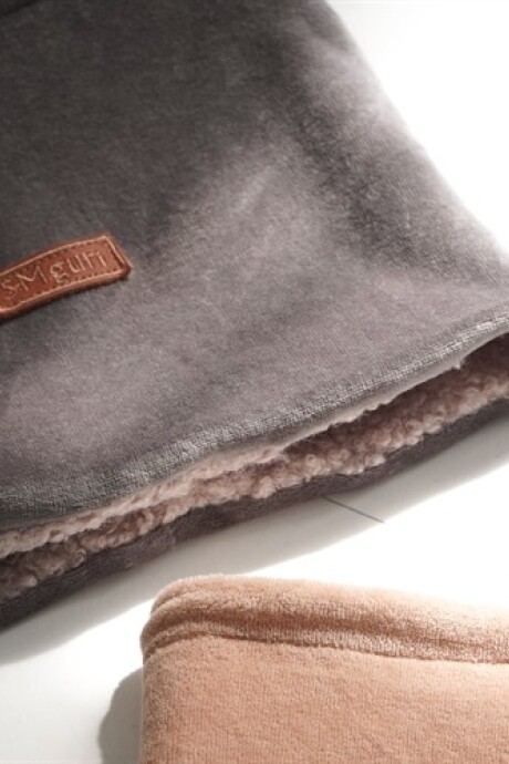 Mini Neck Gurí Gris / Topo
