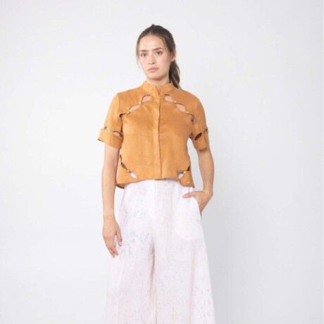 PRE VENTA Blusa Aura Camel