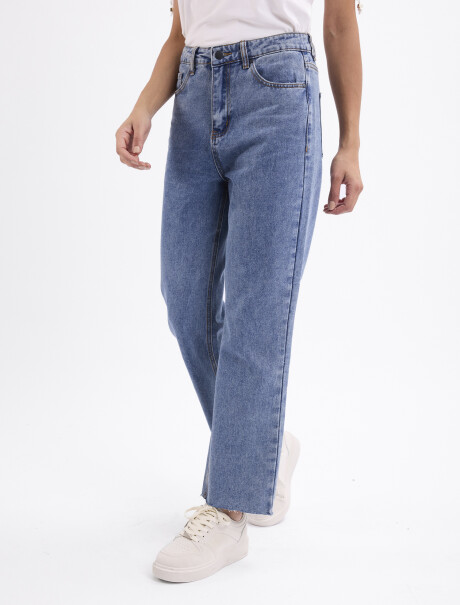 Jean recto Rosa lavado medio