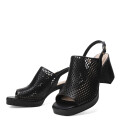 Sandalias de Mujer Bottero Calada con Taco y Plataforma Negro