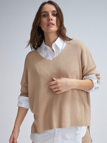 Camiseta manga corta escote en V tejida Beige