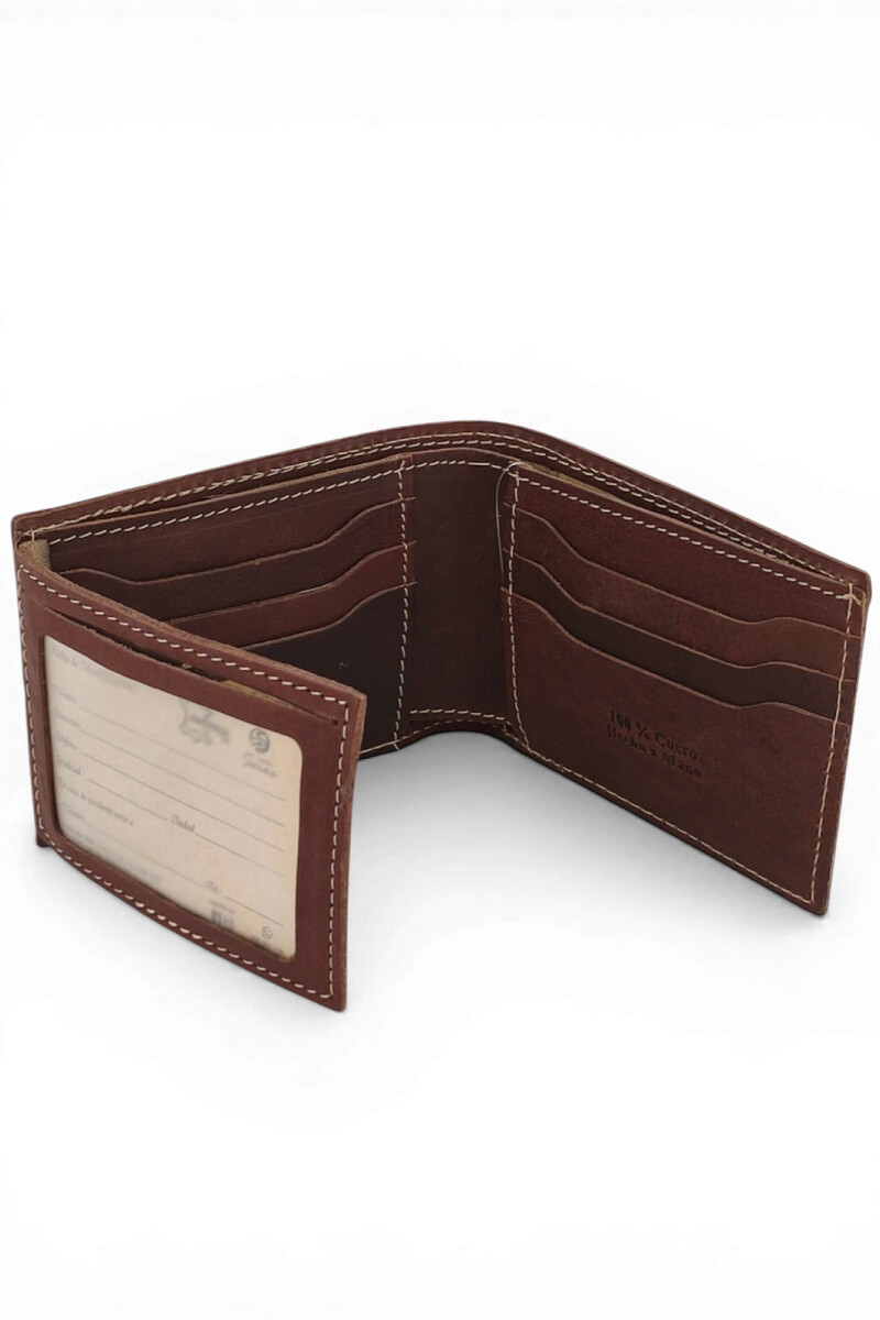 Billetera de cuero con detalle en guarda pampa Marrón