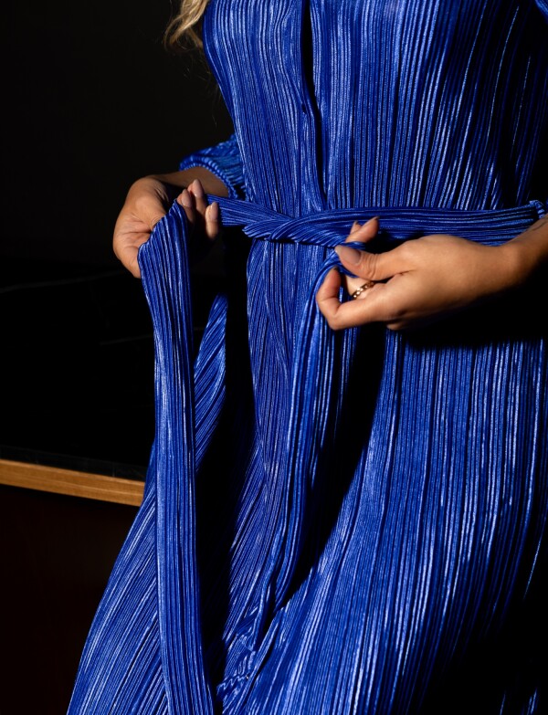 Vestido Saten Plisado ROYAL