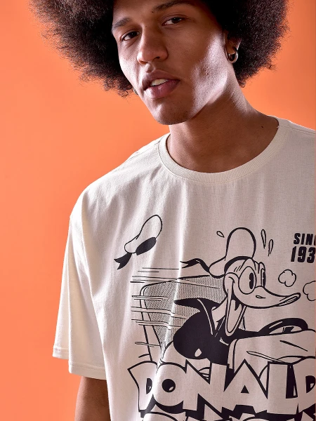REMERA DONALD RETRO BEIGE CLARO