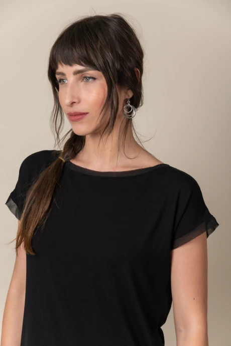 REMERA SIENNA Negro