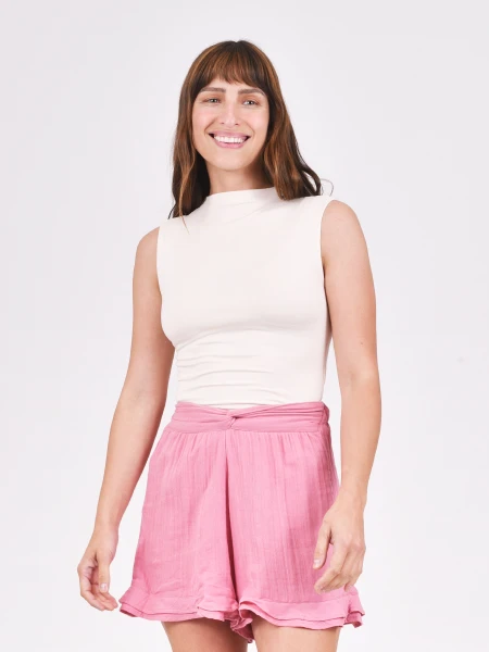 MUSCULOSA LEON CREMA