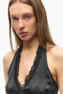 TOP HALTER SATIN Negro