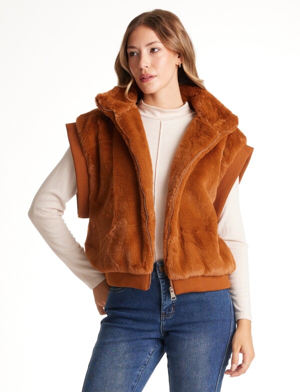 Chaleco Faux Fur TOSTADO