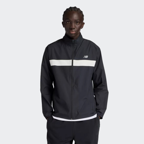 Campera New Balance Sport Essentials Negro