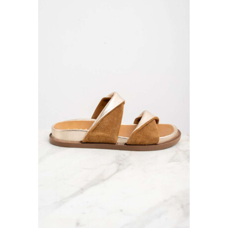Sandalia Cuero Combinada Camel