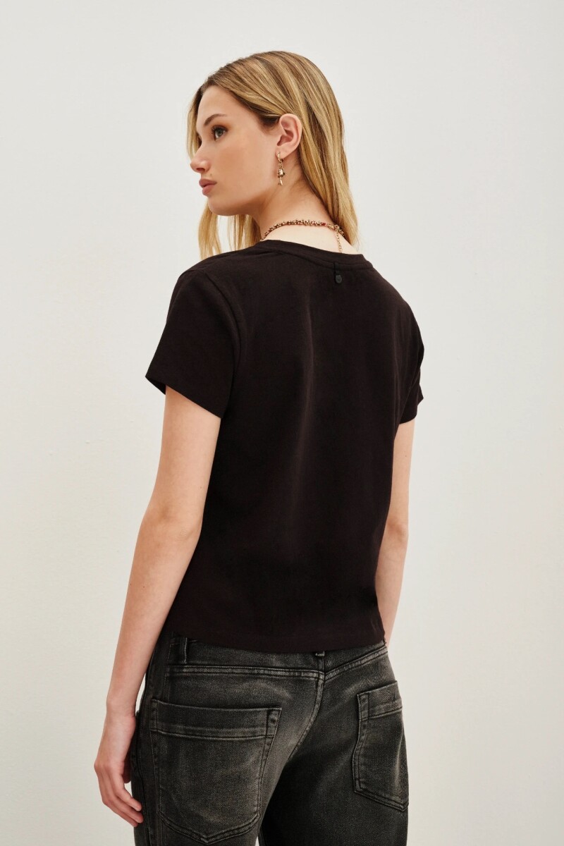 Remera Eyes Lovers Negro