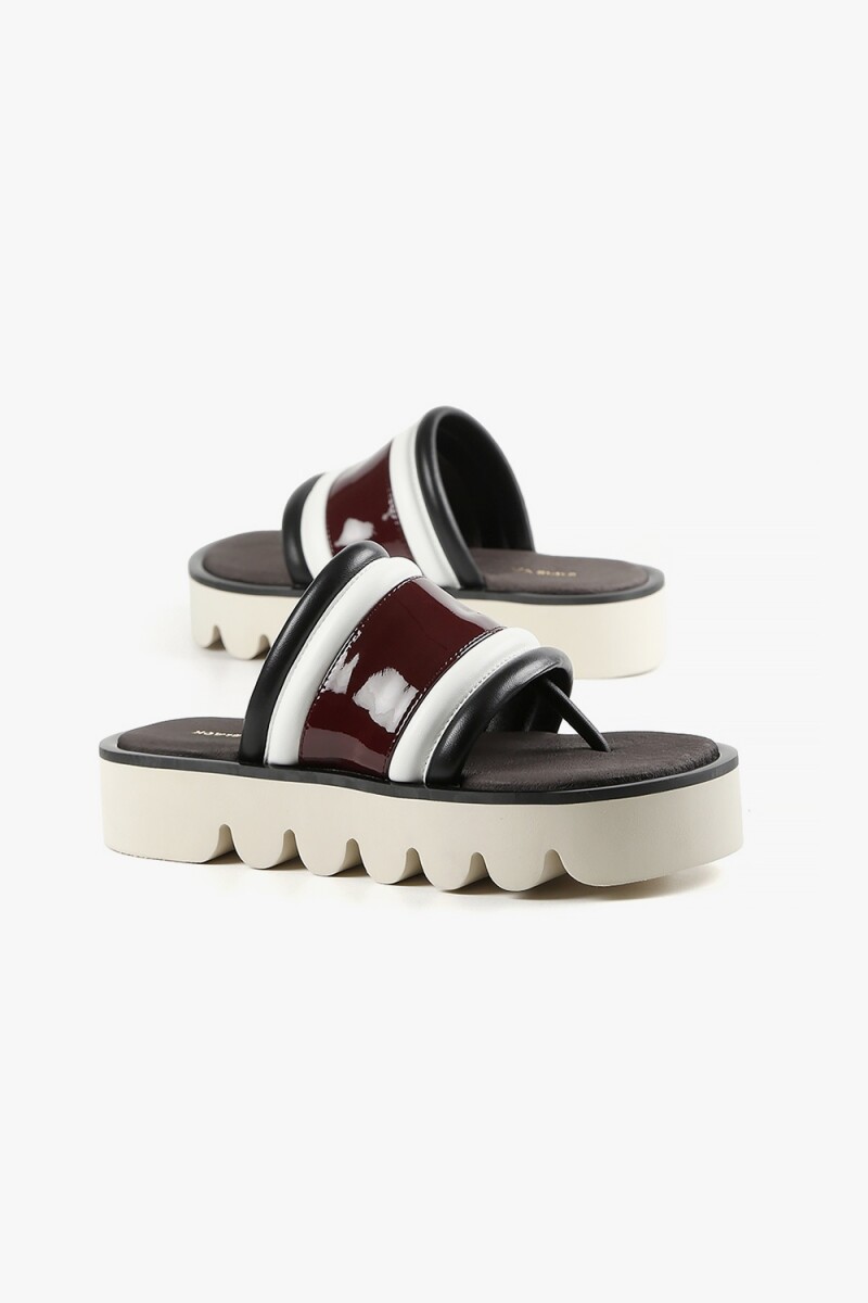 SANDALIA BOLD Vino