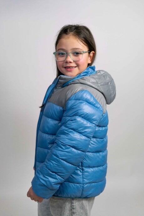 Campera Infantil con Capucha Celeste