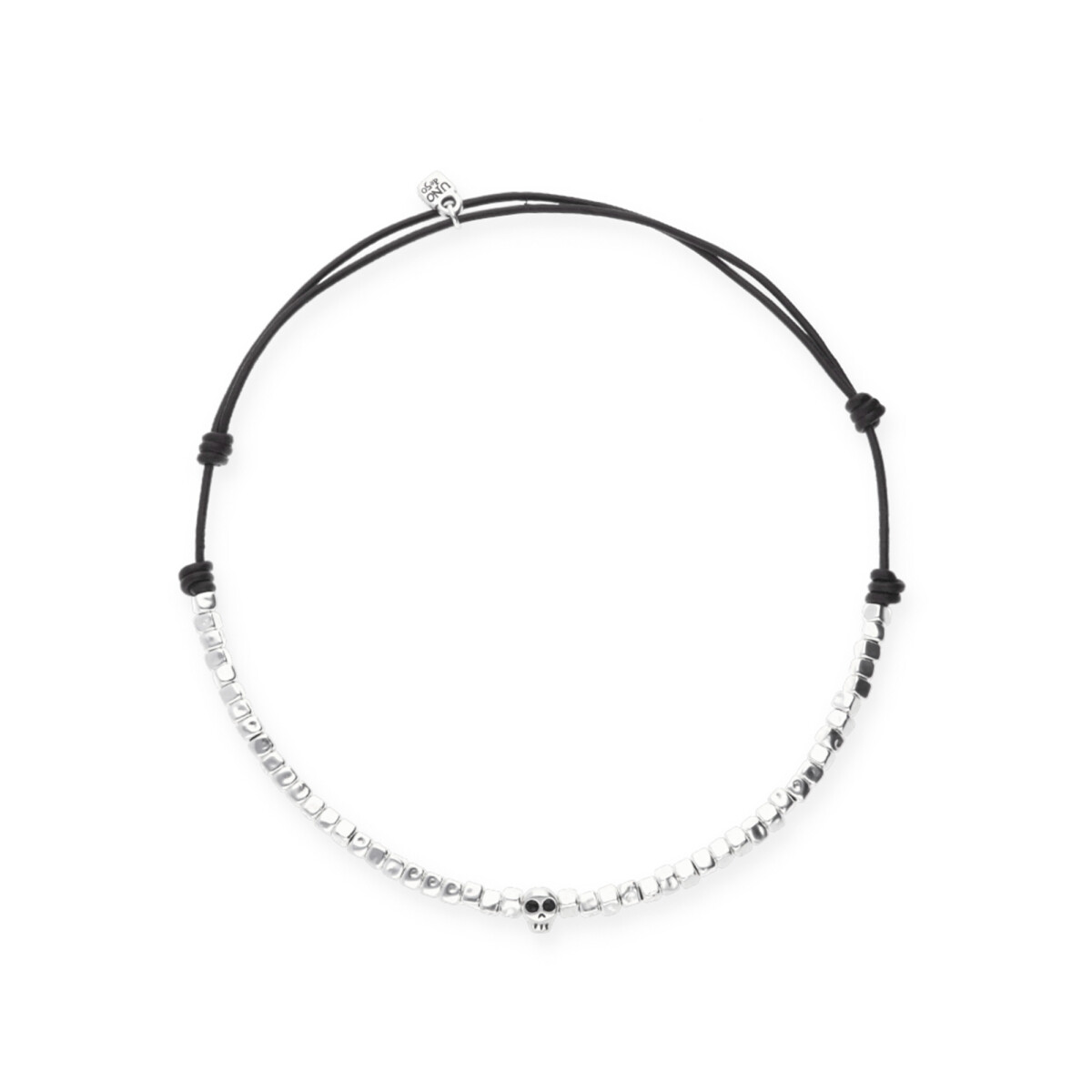 COLLAR DE CUERO CON CUENTAS DE ALEACIÓN DE METALES BAÑADA EN PLATA Y DETALLE DE CALAVERA - Colgante 