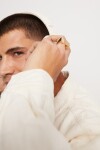 ANILLO BAÑADO EN ORO 18K ACABADO LISO Y FORMA CUADRADA Anillo