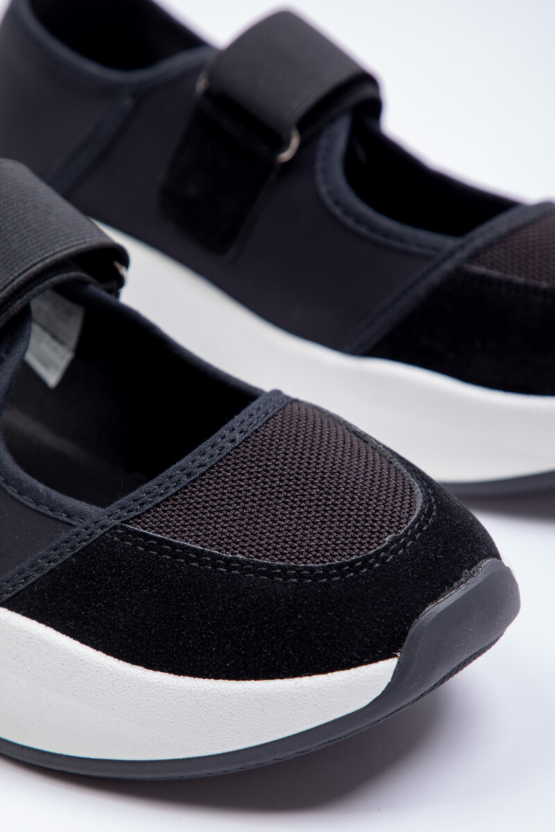 ZAPATILLA COLKER Negro