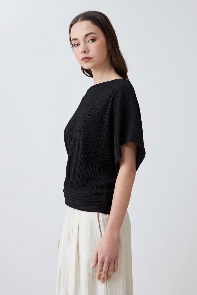 Blusa amasada negro